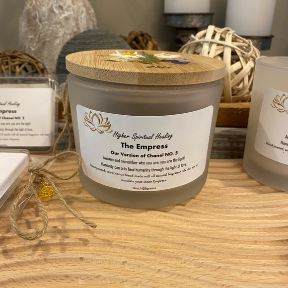 The Empress Spiritual Intention Candle. Chanel No.5 - Picture 5 of 5